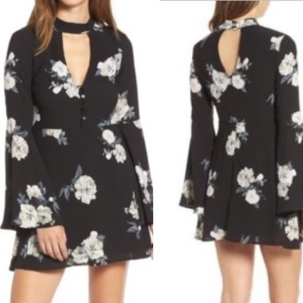 REDUCED 😍 Socialite Harper deep-v choker dress